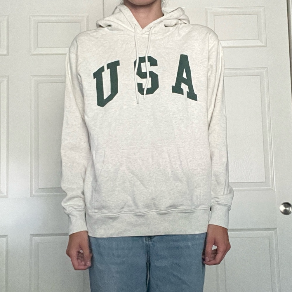 Brandy Melville/John Galt USA Sweatshirt